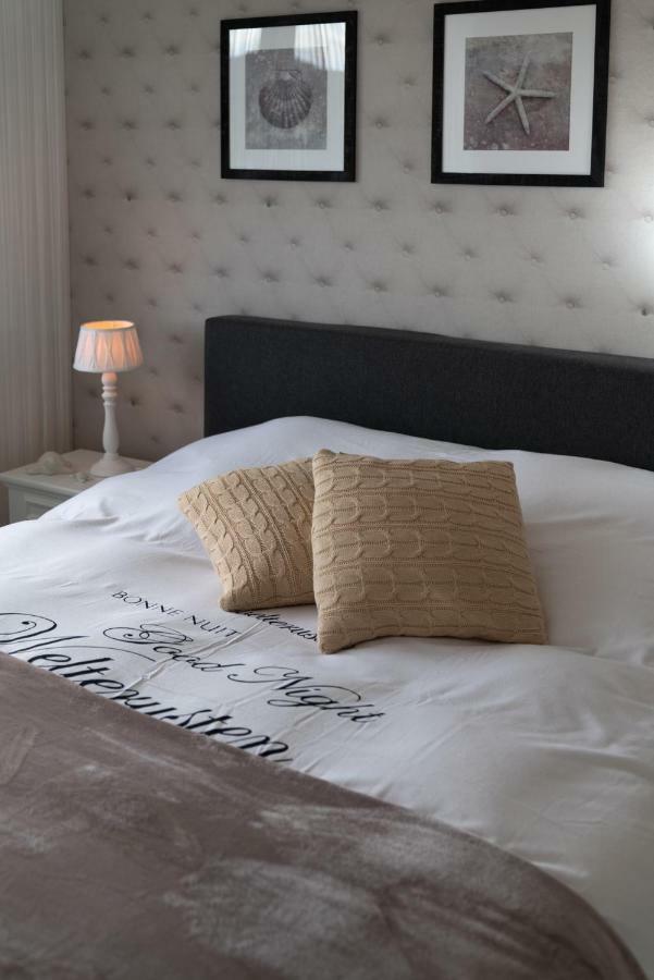 Queens Castle Apartment